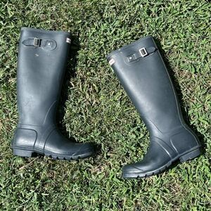 Blue Tall Classic Hunter Rainboots Size 7